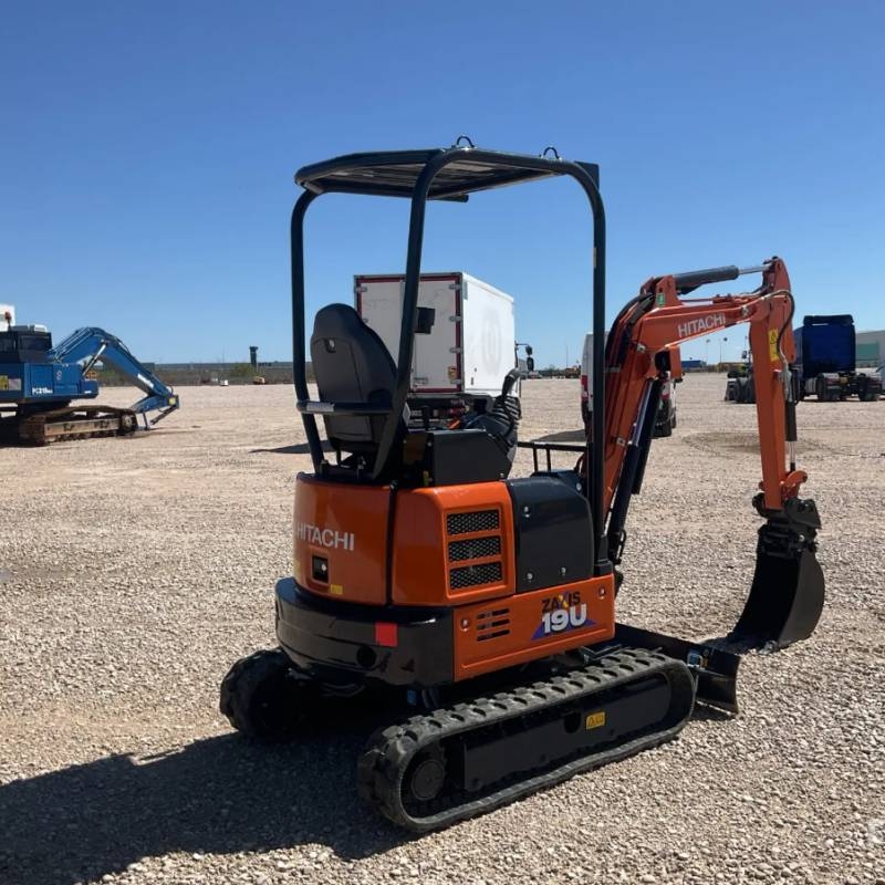 Mini-pelle Hitachi ZX 19 U — occasion 2025, 325 h