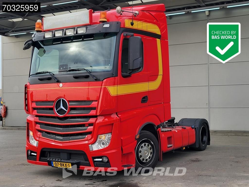 Mercedes-Benz Actros 1842 Actros 4X2 StreamSpace Mega NL-Truck 2