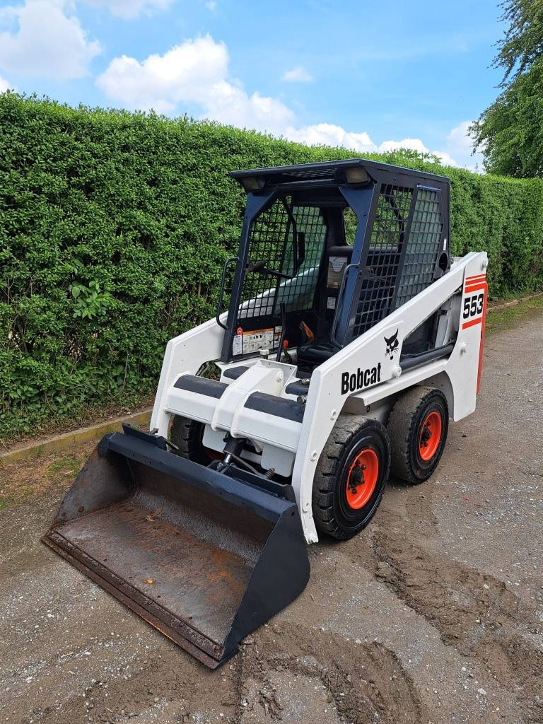 Chargeuse compacte Bobcat 553 — occasion 2006, 2 555 h