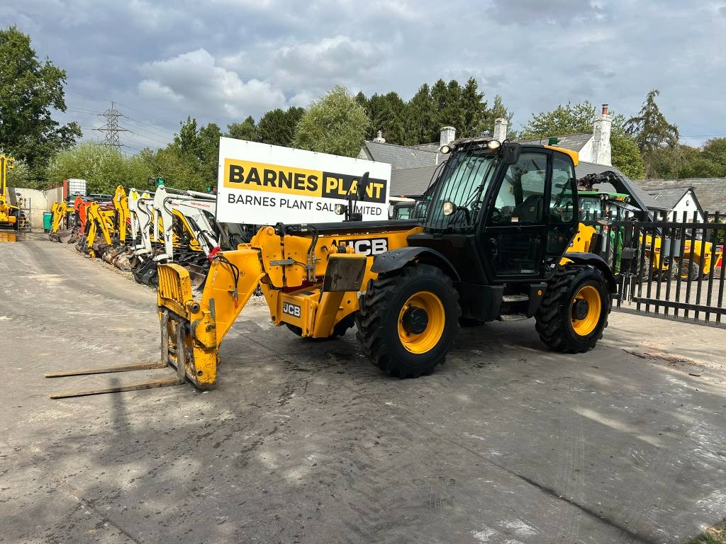 Chariot télescopique JCB 540-140 — occasion 2021, 6 830 h