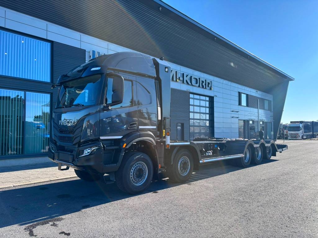 Camion porte-engins Iveco T-Way AT410 T54 — occasion 2026