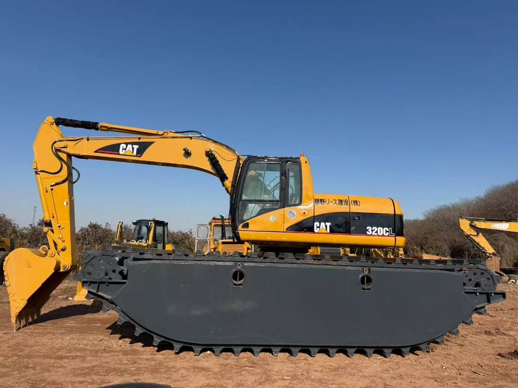 Pelle de manutention Caterpillar 320C Swamp Buggy — occasion 2023, 922 h