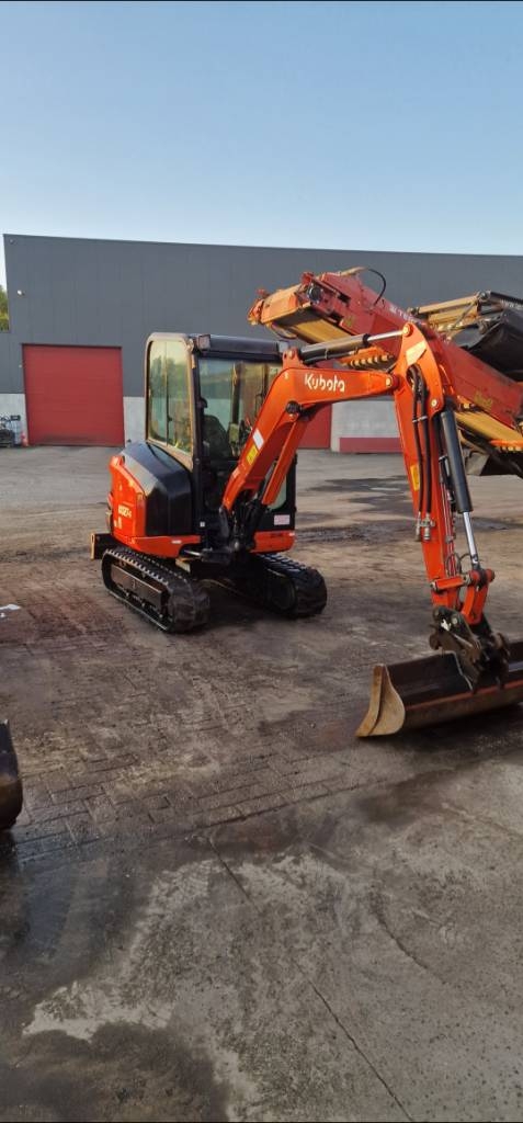 Kubota KX 027-4