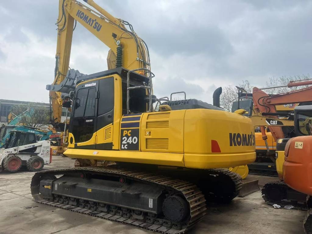 Komatsu PC 240 LC