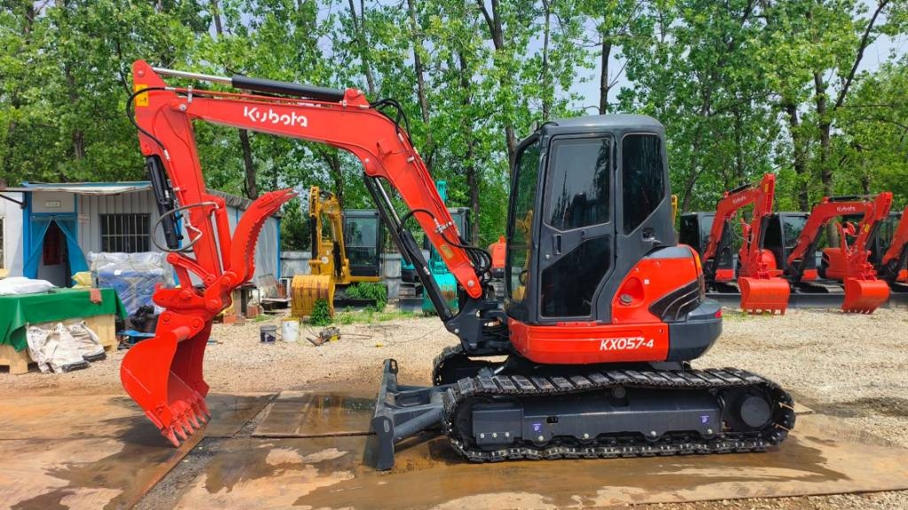 Mini-pelle Kubota KX 057-4 — occasion 2024, 878 h