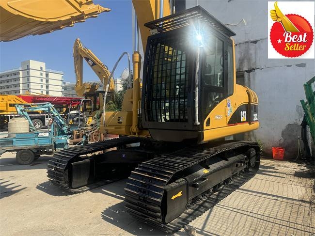 Pelle sur chenilles Caterpillar 320 C L — occasion 2022, 1 121 h