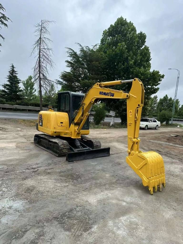 Komatsu PC56