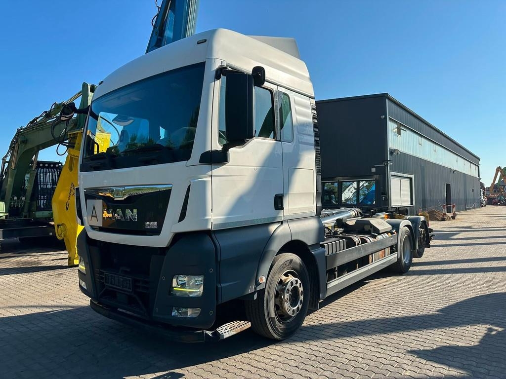 MAN TGX 26.440
