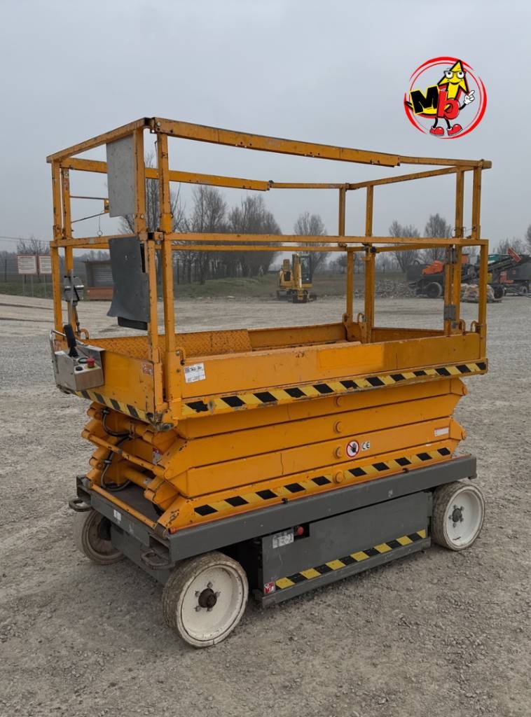 SkyJack SJ III 4626