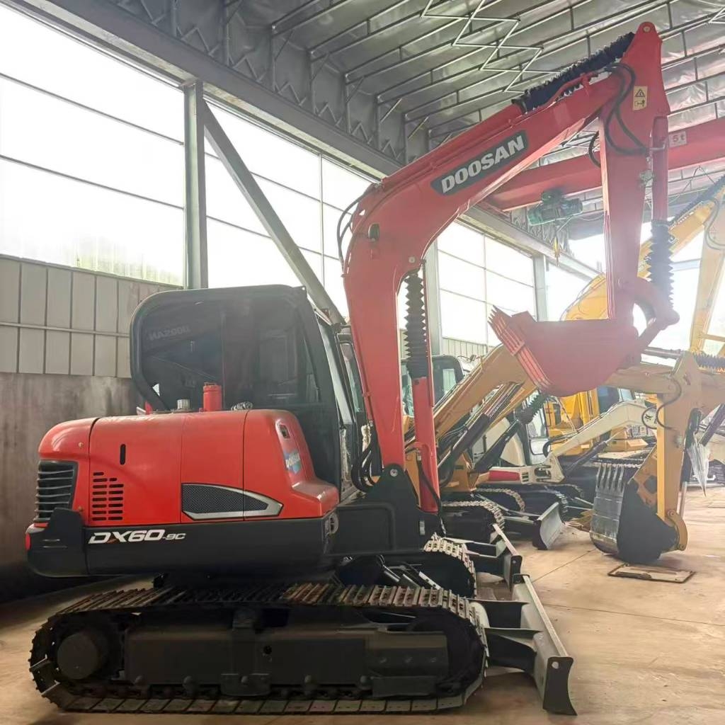 Doosan DX 60-9 C