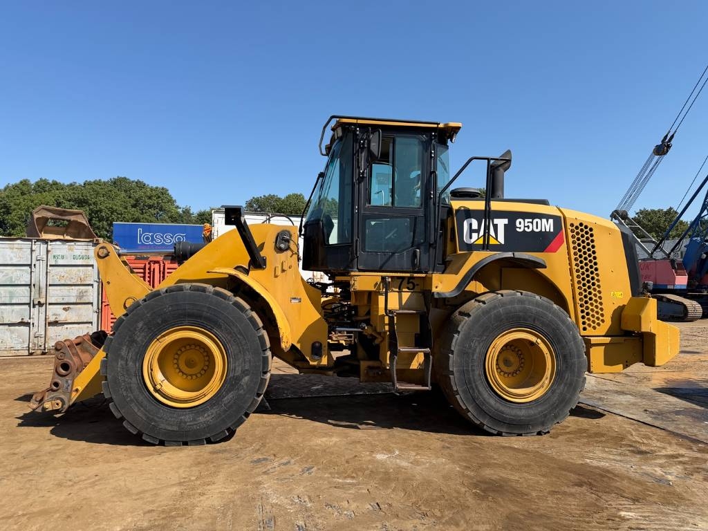CAT 950 M