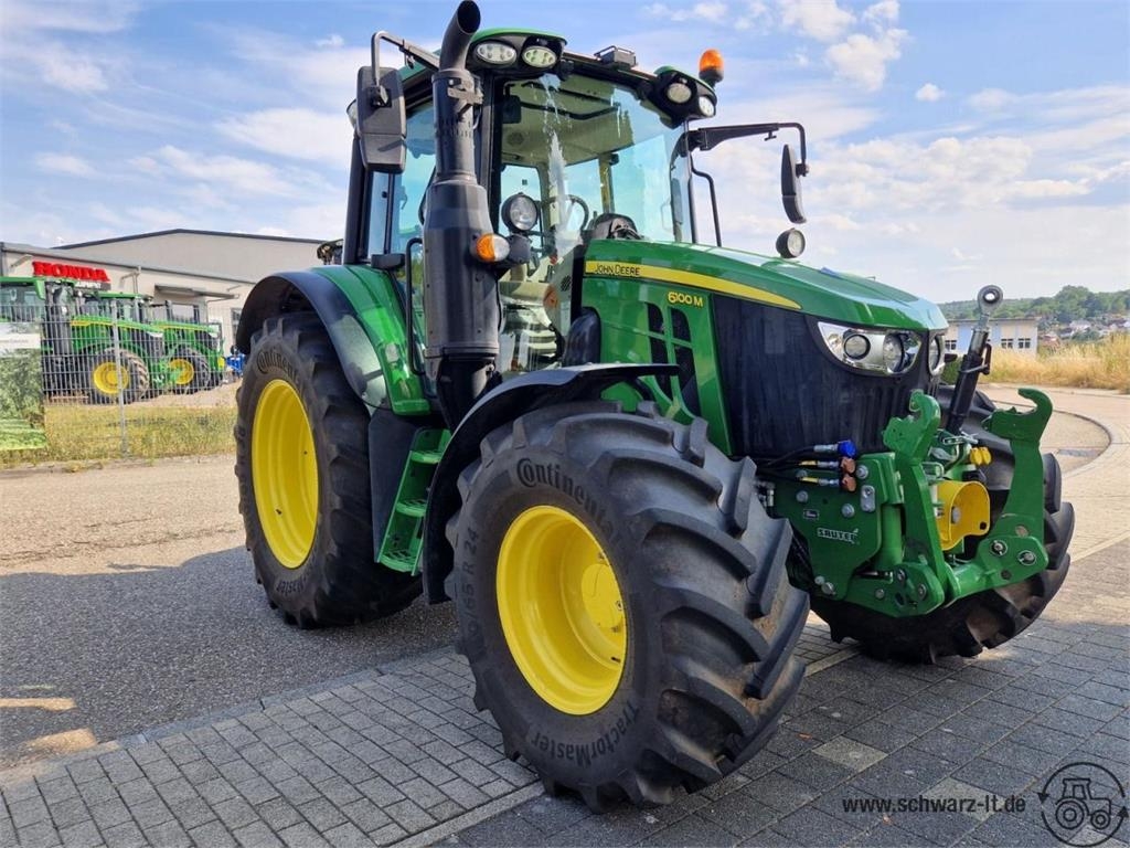 John Deere 6100M