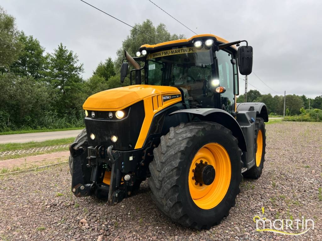 JCB Fastrac 4220