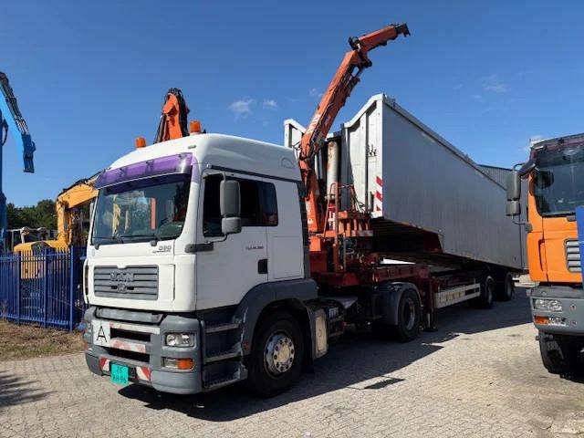 Camion benne MAN TGA 18.390 — occasion 2002