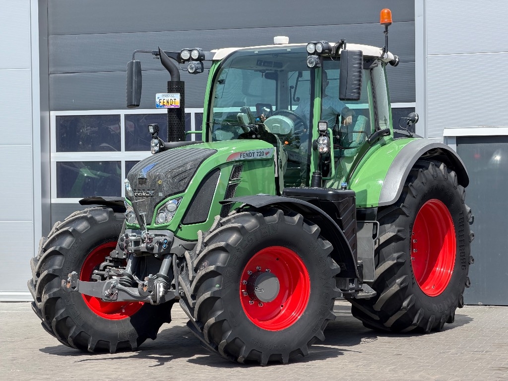 Fendt 720 Vario SCR Profi