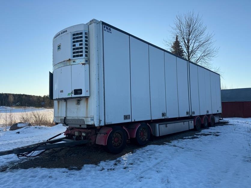 VAK Thermoking Kylmäkoneella