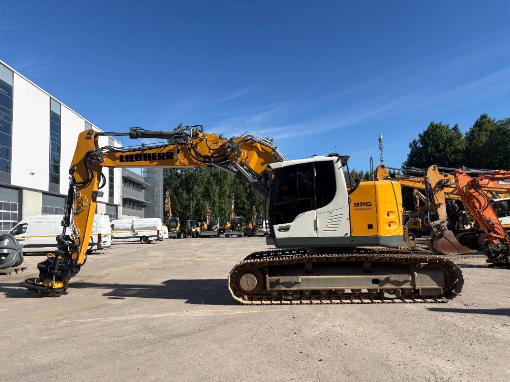 Liebherr R 926 Compact Litronic