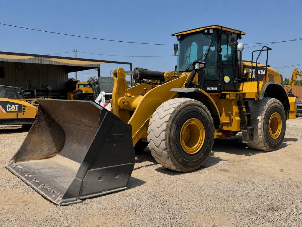 CAT 972 M
