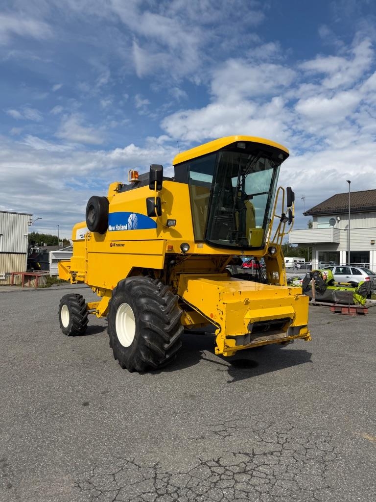 New Holland TC 54