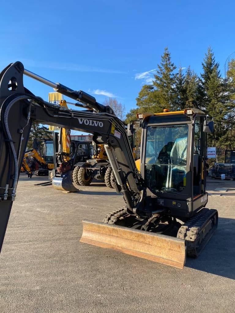 Mini-pelle Volvo ECR 40 D — occasion 2022, 620 h