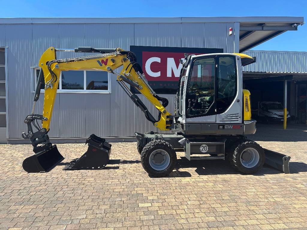 Pelle sur pneus Wacker Neuson EW65 *Powertilt*3xLöffel*2021*2.919BH* — occasion 2021, 2 919 h