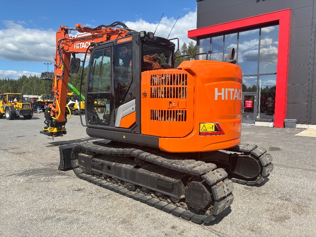 Hitachi ZX 135 US-7 / Huippu varusteet, Heti valmis! kuva 3