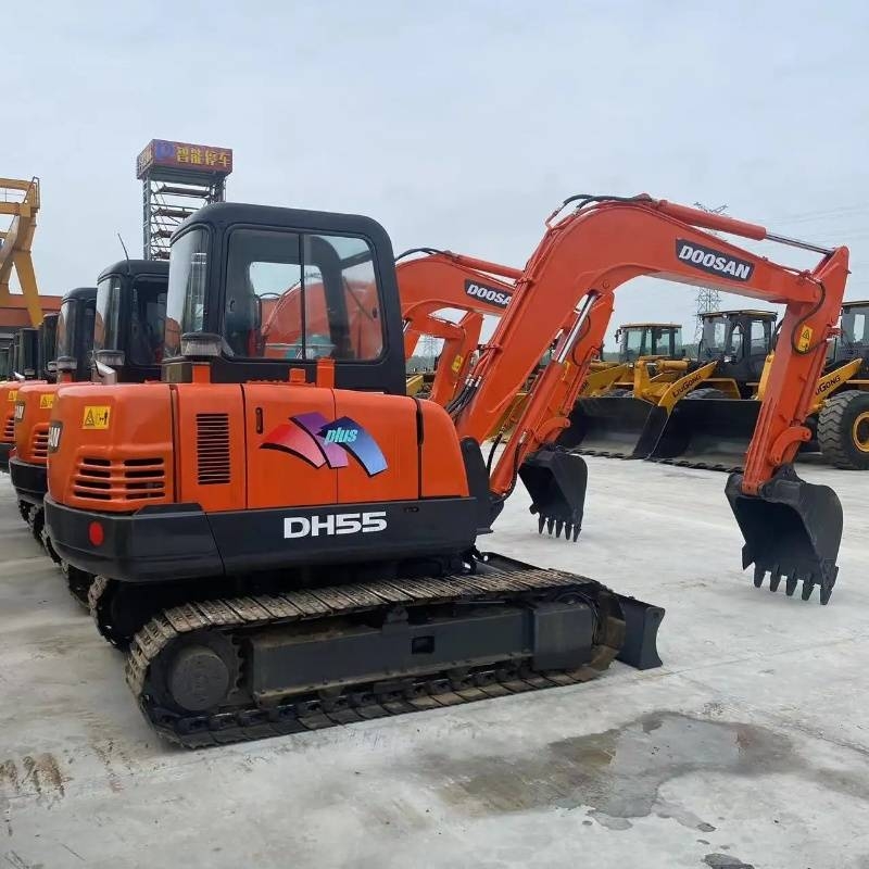 Mini-pelle Doosan DH 55 — occasion 2024, 849 h