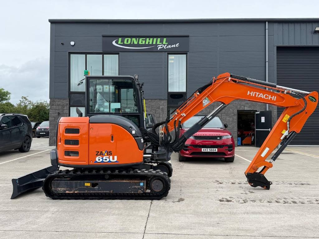 Hitachi ZX 65 USB-6 CLR