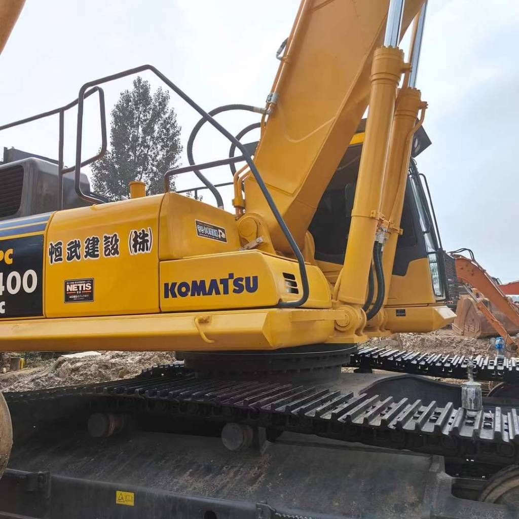 Komatsu PC400