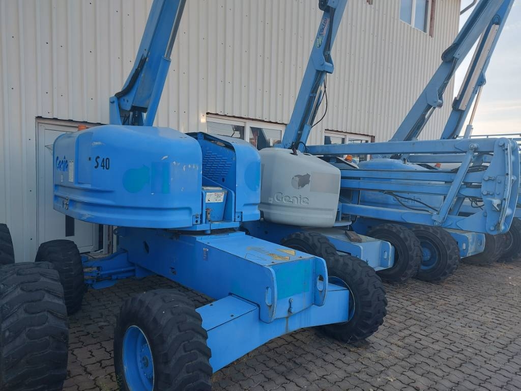 Nacelle télescopique Genie S 40 — occasion 2000, 3 720 h