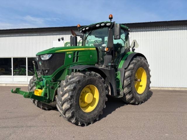 John Deere 6230R