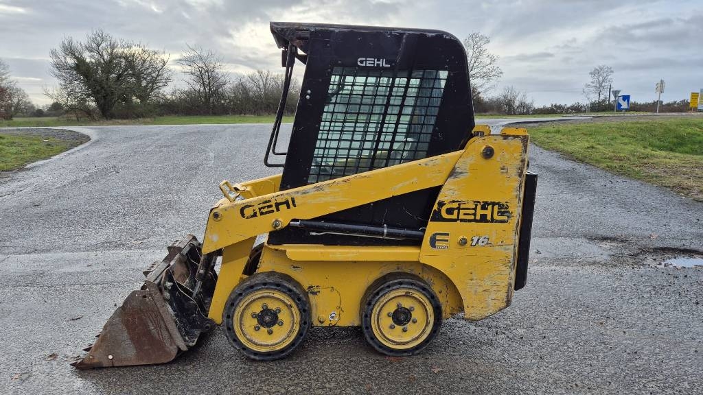 Gehl 1640