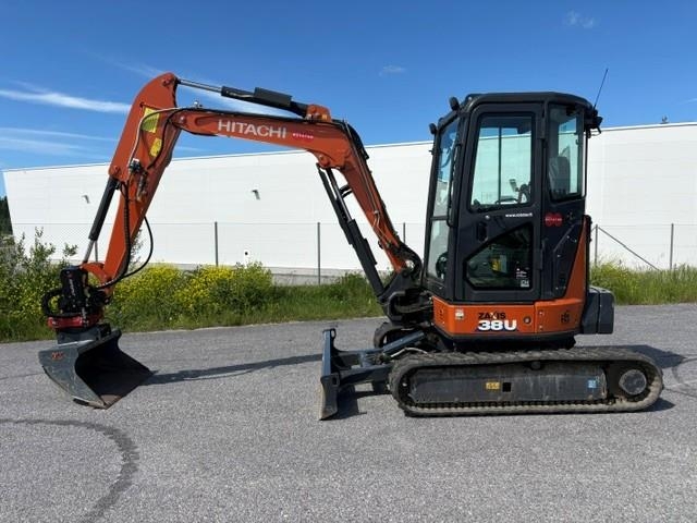 Hitachi ZX38U-6 TUNNIT VAIN 293h