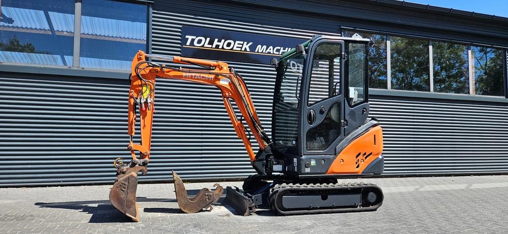 Hitachi ZX18-3