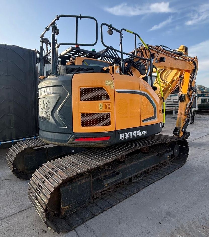 Hyundai HX 145 LCR