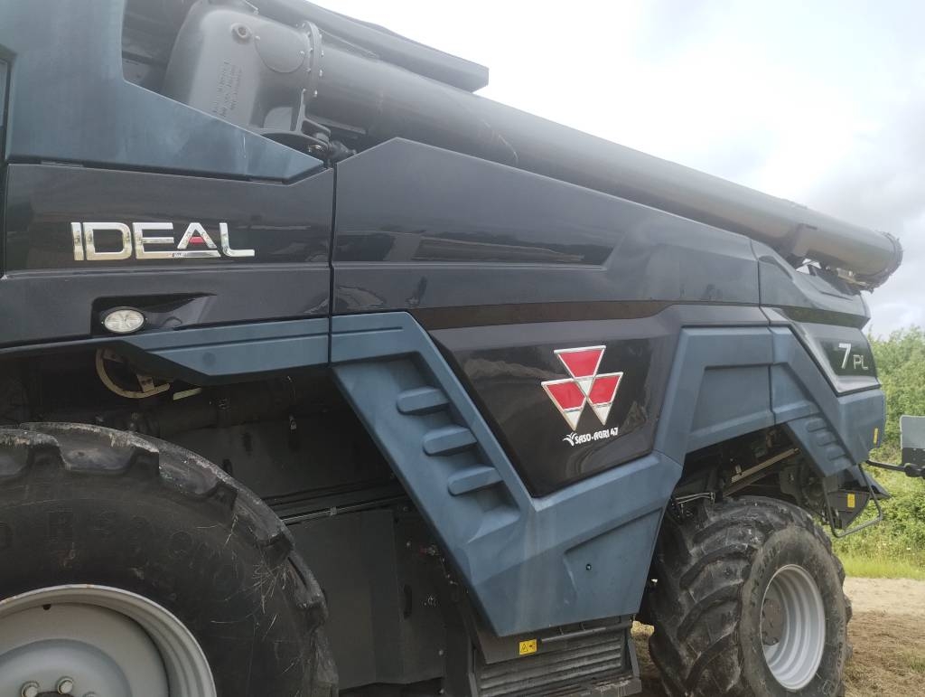 Massey Ferguson Ideal 7