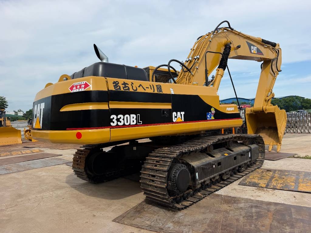 Pelle sur chenilles Caterpillar 330BL — occasion 2020, 1 332 h