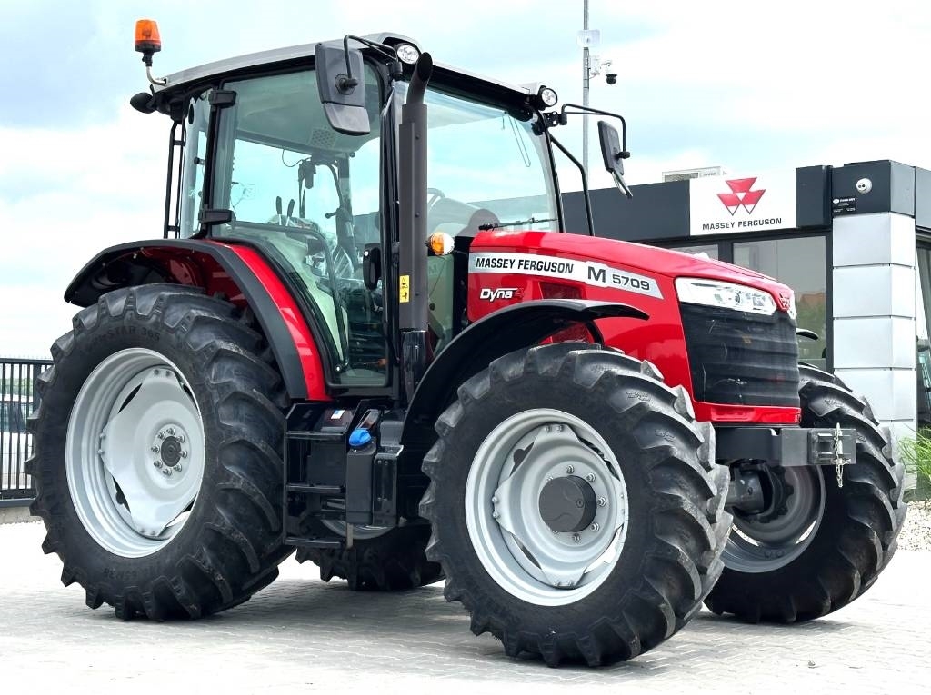 Massey Ferguson 5709 M DYNA 4