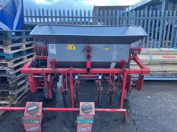 Grimme FA200 / FDS, Front Mounted Granular Fertili