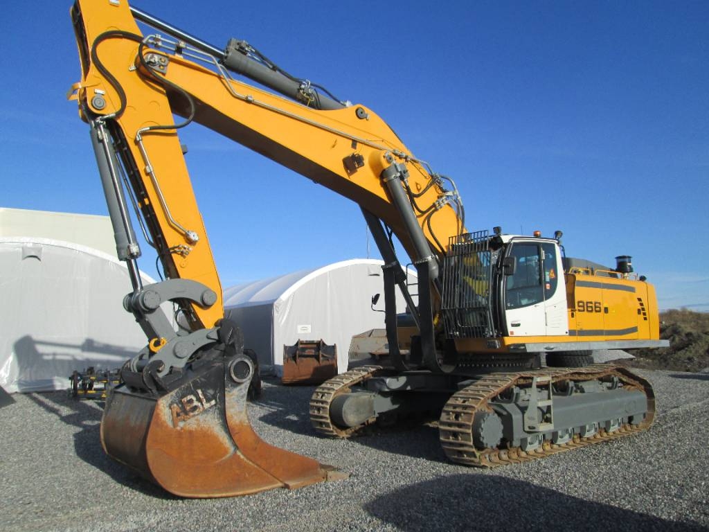 Liebherr R 966 LCV
