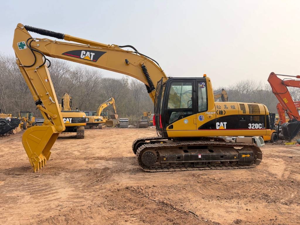 CAT 320CL