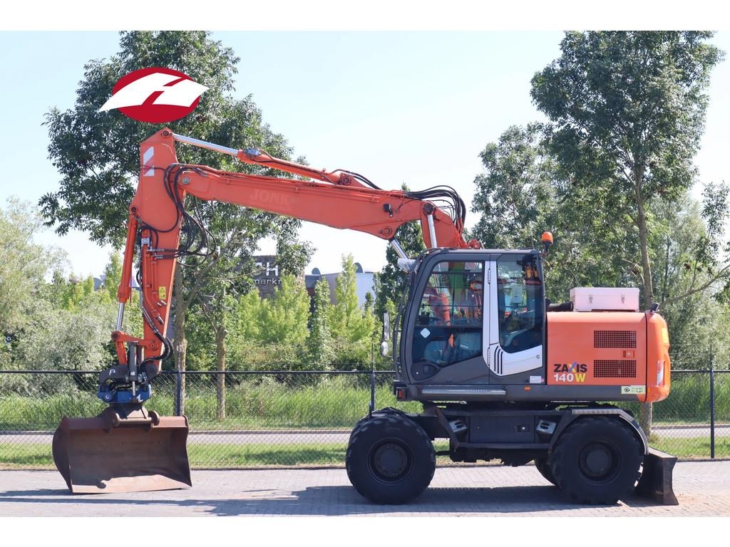 Hitachi ZX140W-3 | ROTOTILT & BUCKET | DUTCH MACHINE