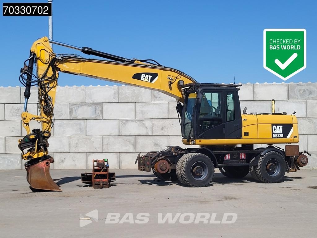 CAT M322 D Rail & Road