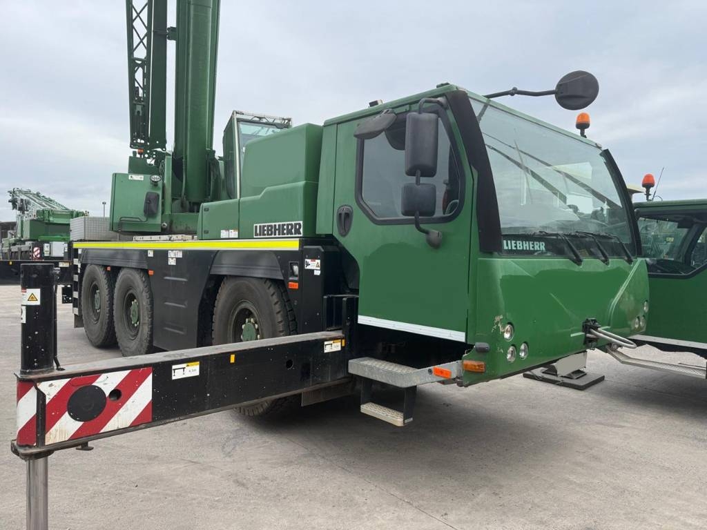 Grue tout-terrain Liebherr LTM 1060-3.1 — occasion 2015, 13 500 h