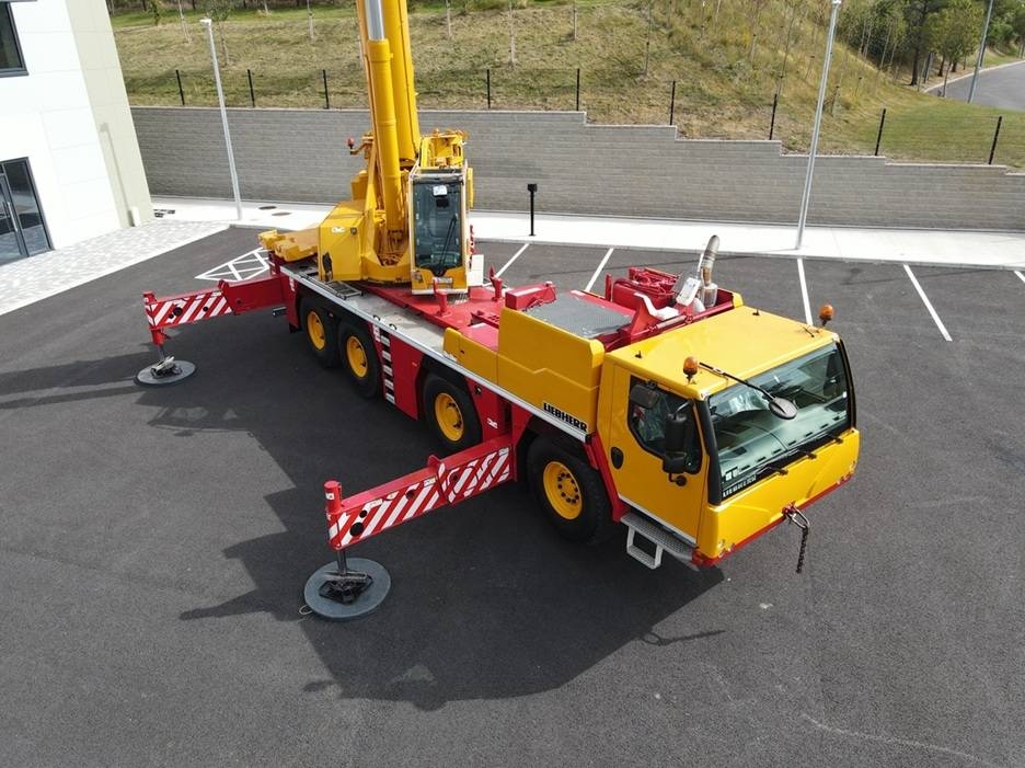 Grue tout-terrain Liebherr LTM 1090-4.2 — occasion 2018, 3 100 h