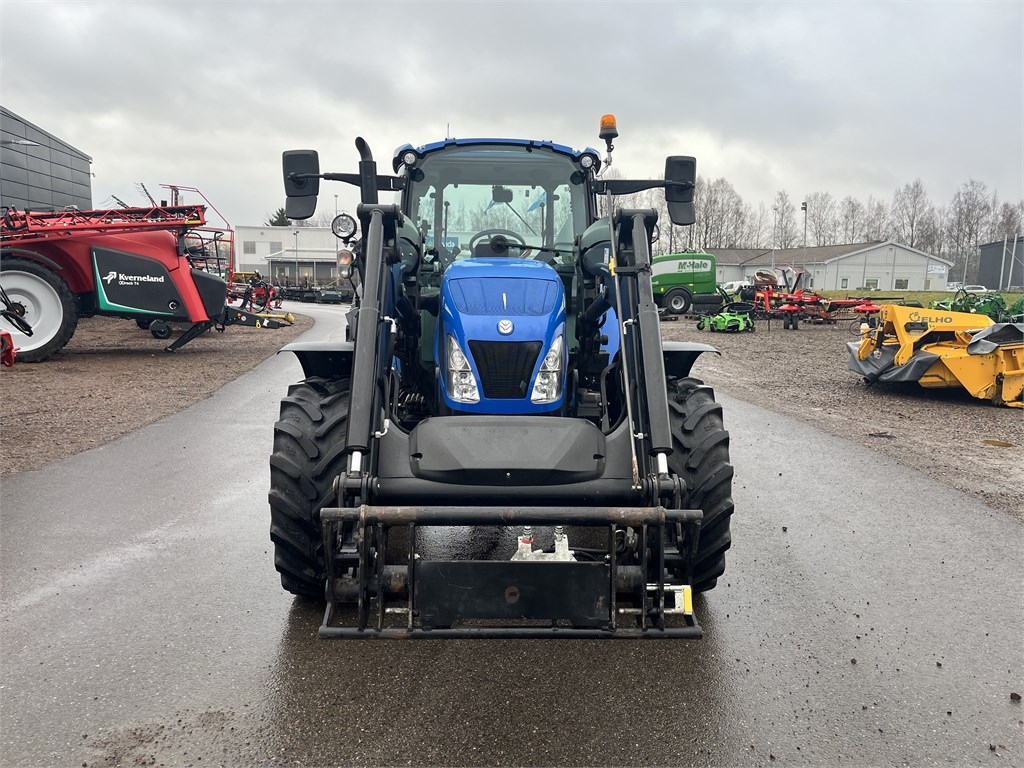 New Holland T5.120