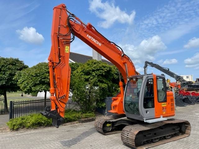 Pelle sur chenilles Hitachi ZX 135 US — occasion 2008, 9 736 h