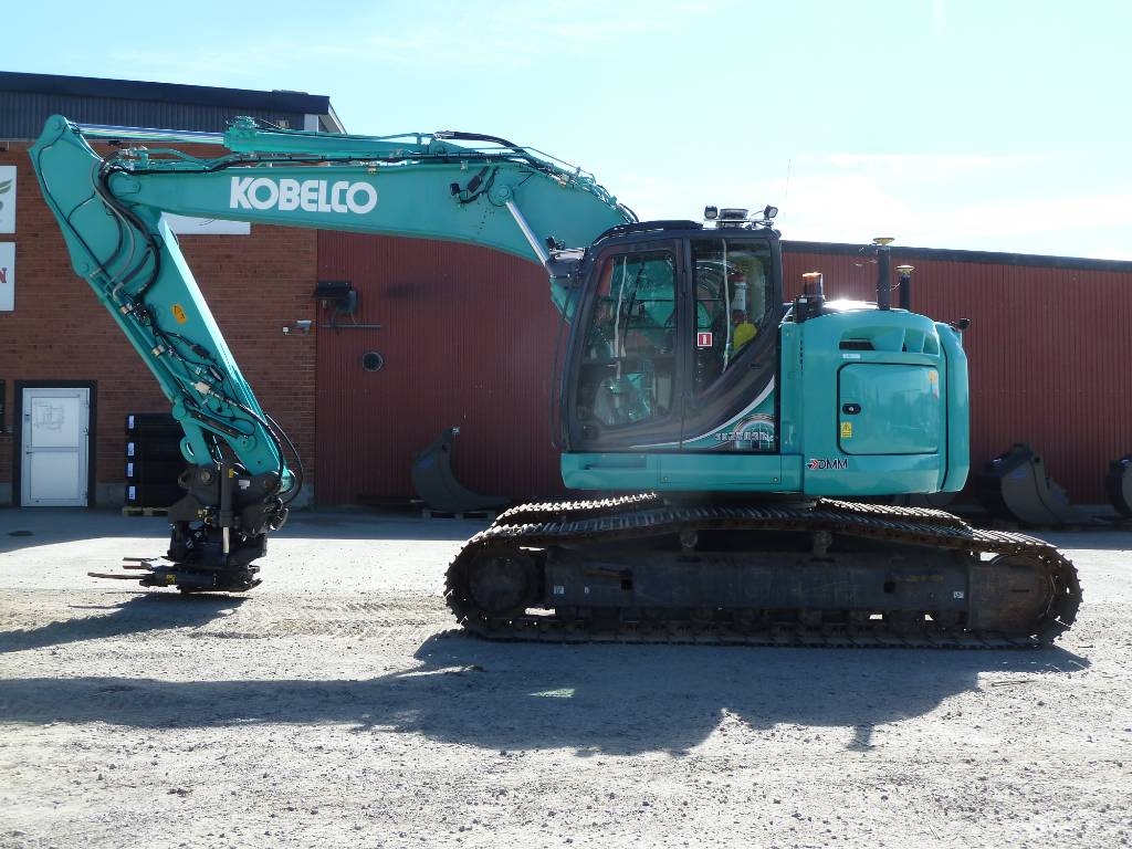 Kobelco SK270SRLC-5E / Leica 3D-GPS, 1.700 tim.