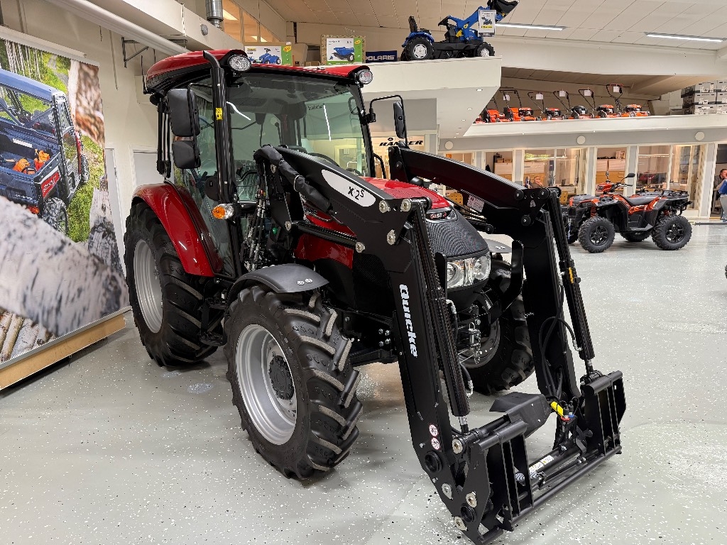 Case IH Farmall 75A AC, Quicke X2S Ny!