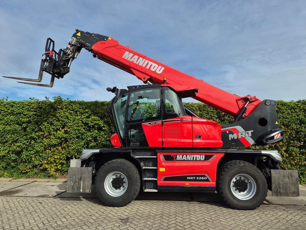 Chariot télescopique Manitou MRT 2260 — occasion 2022, 4 705 h
